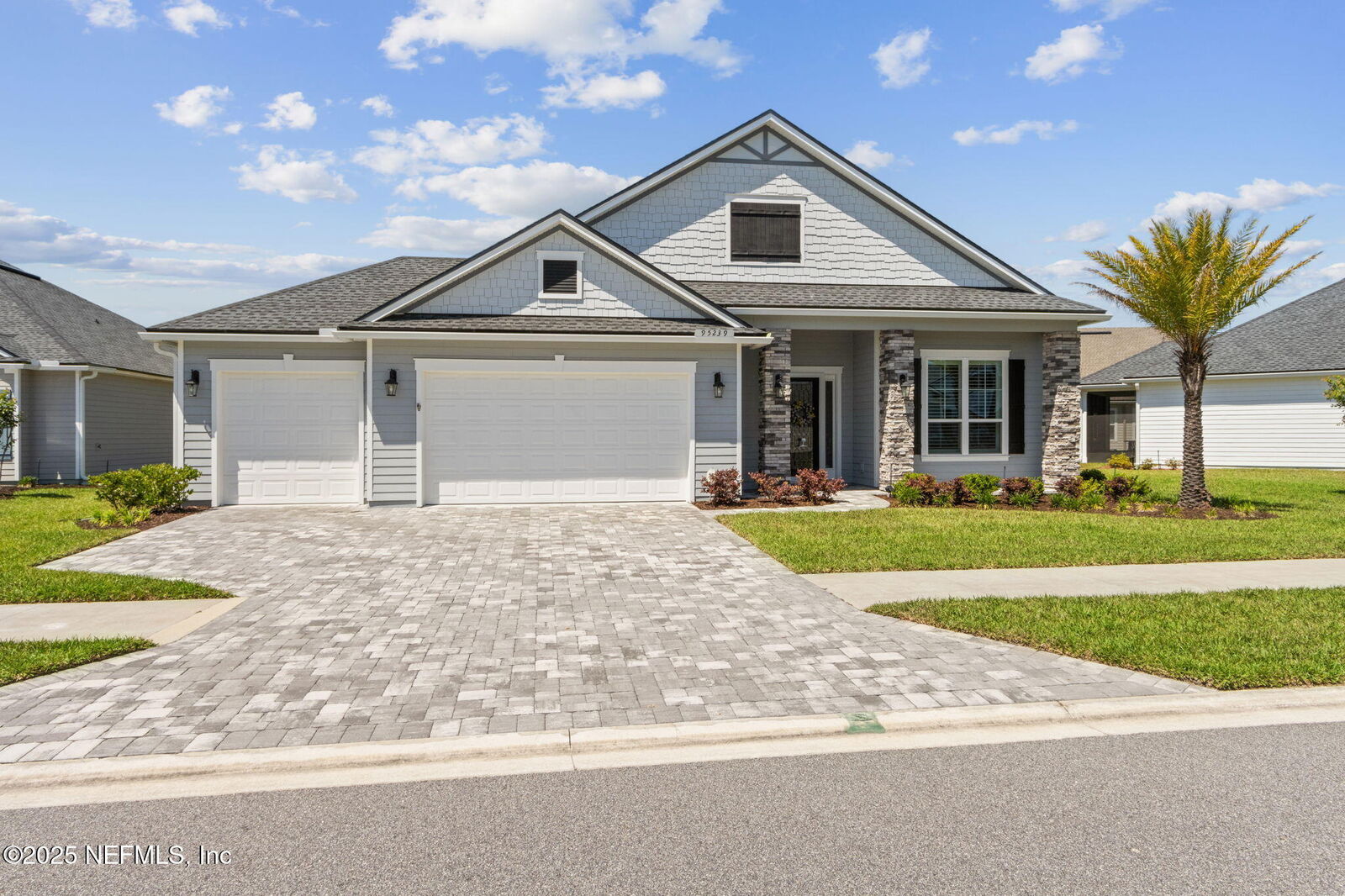 Property Photo:  95239 Sandy Pointe Drive  FL 32034 