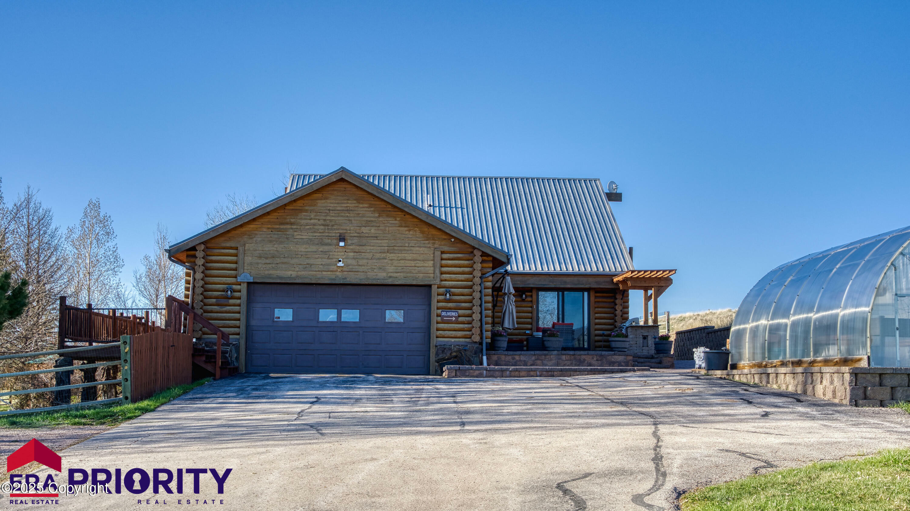 Property Photo: 62 Alpine Dr - WY 82718
