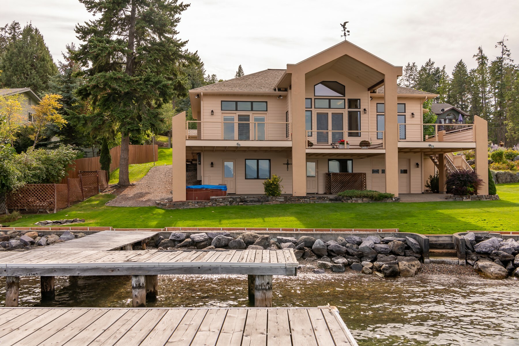 741 Lakeside Boulevard  Lakeside MT 59922 photo