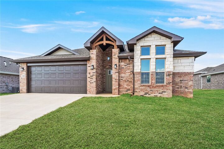 Property Photo:  1824 Porter Street  AR 72751 