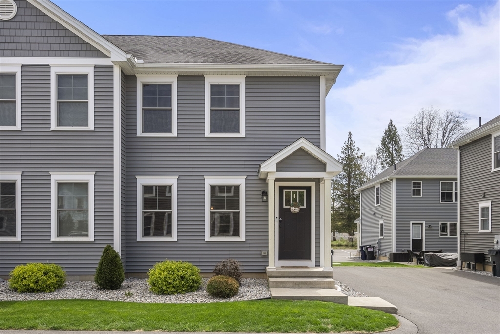 Property Photo: 111 Union St 10 MA 01085