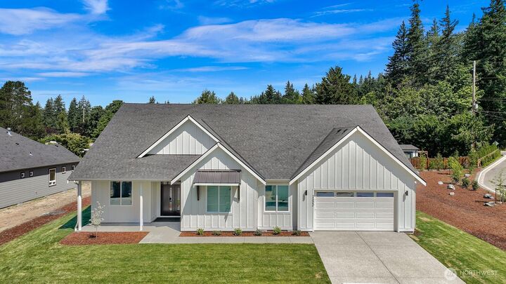 Property Photo: 2600 42nd Street WA 98229