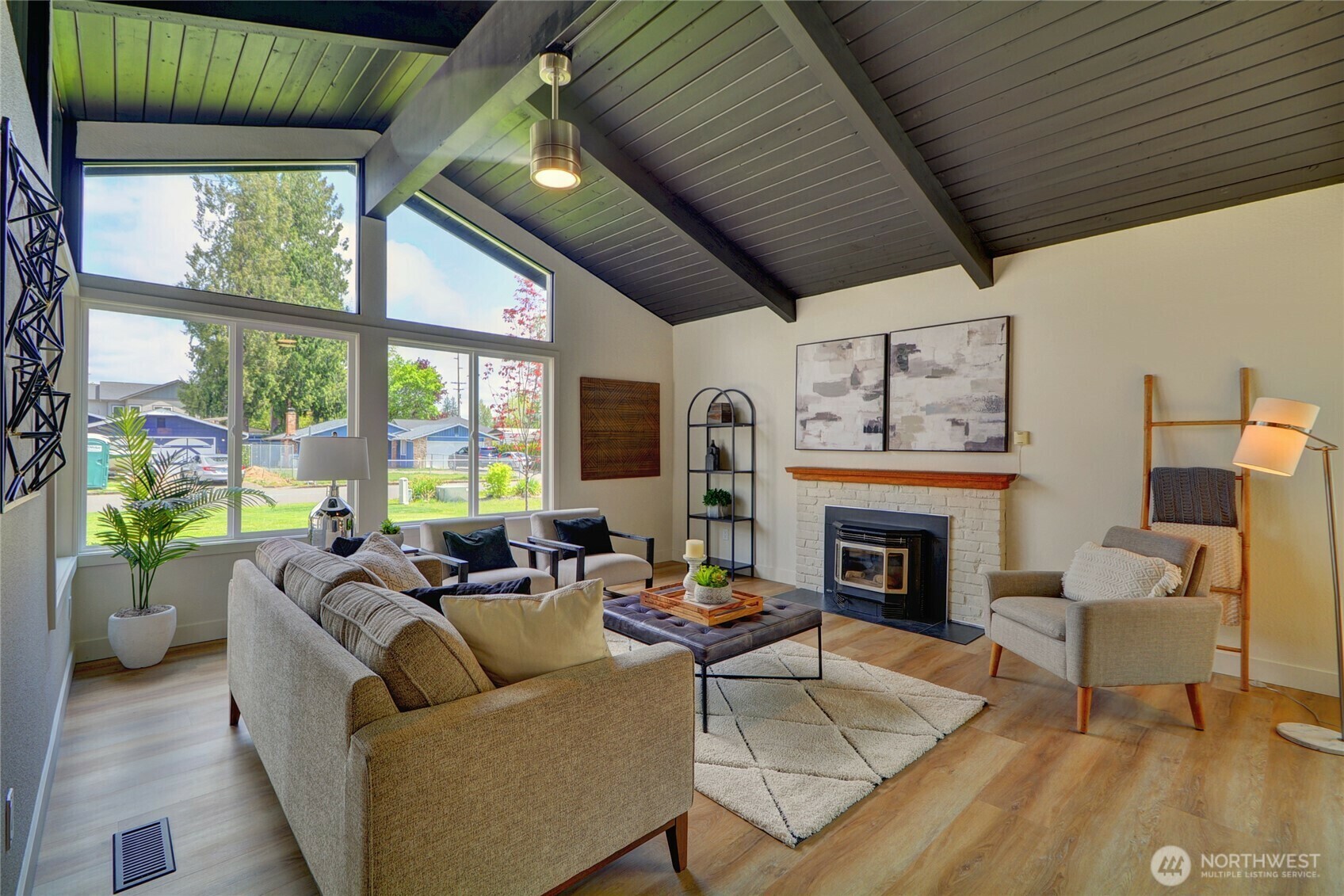 Property Photo: 6414 21st Drive NE WA 98271