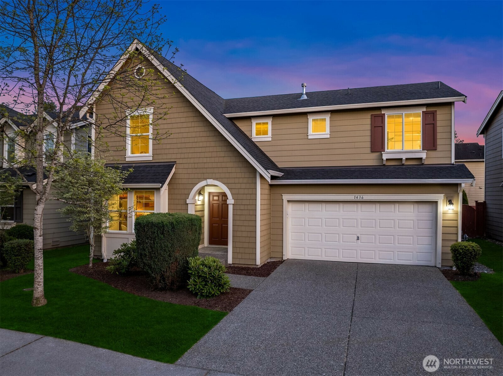 Property Photo: 1436 32nd Place NE WA 98002