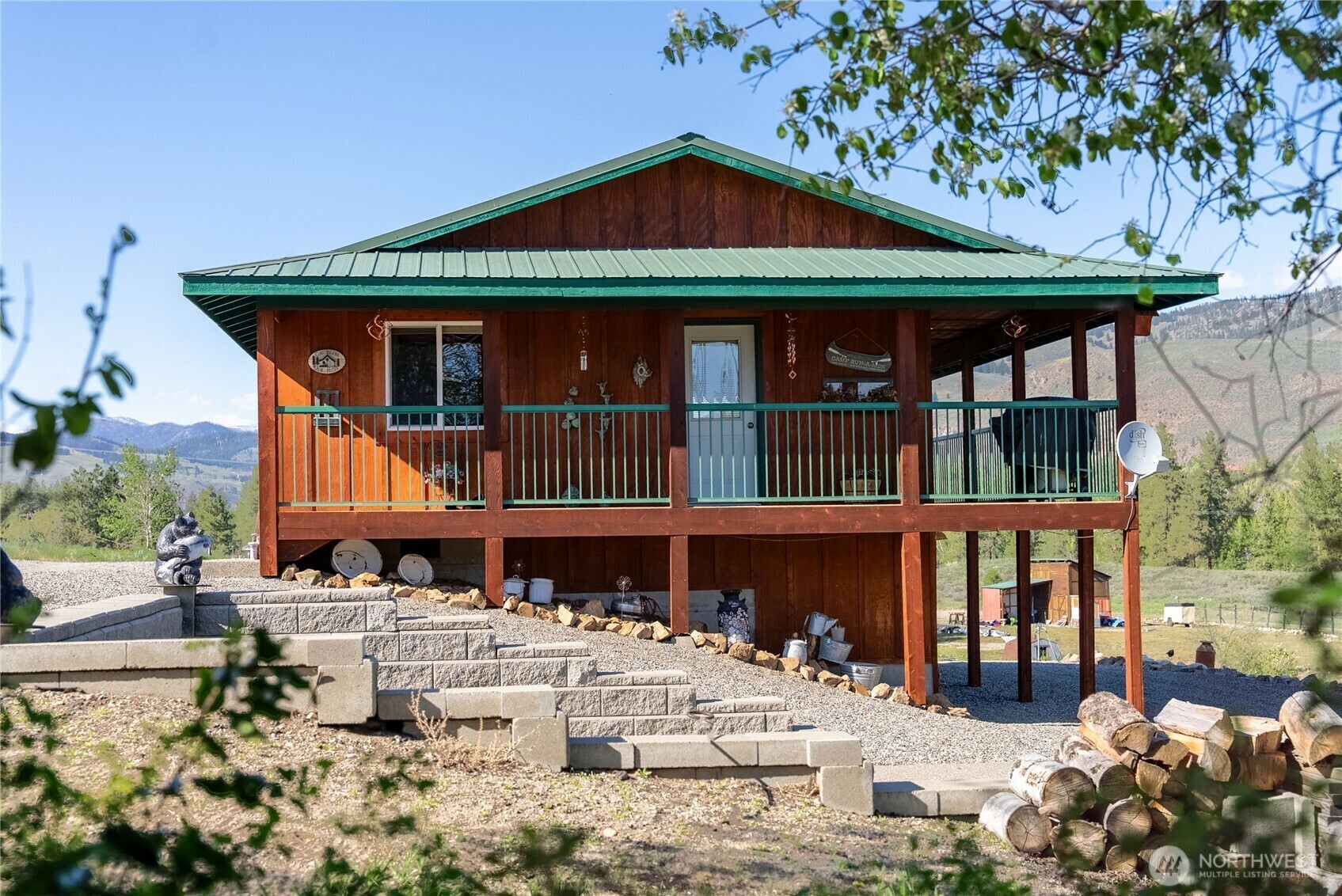 Property Photo: 3 Northcott Road WA 98862