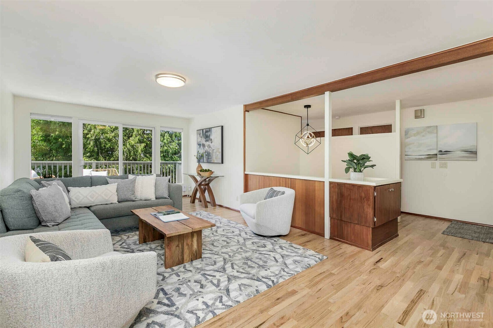 Property Photo: 10717 3rd Avenue NW WA 98177