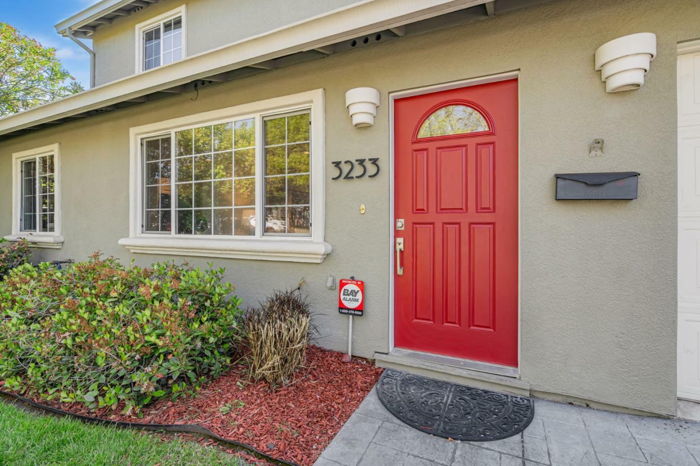 3233 Irlanda Way  San Jose CA 95124 photo