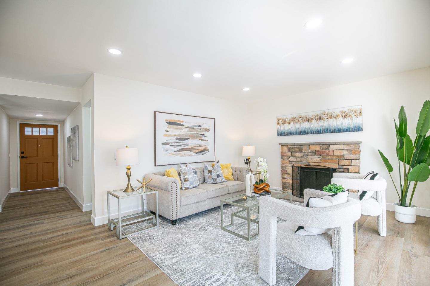 Property Photo: 5796 Arapaho Drive CA 95123