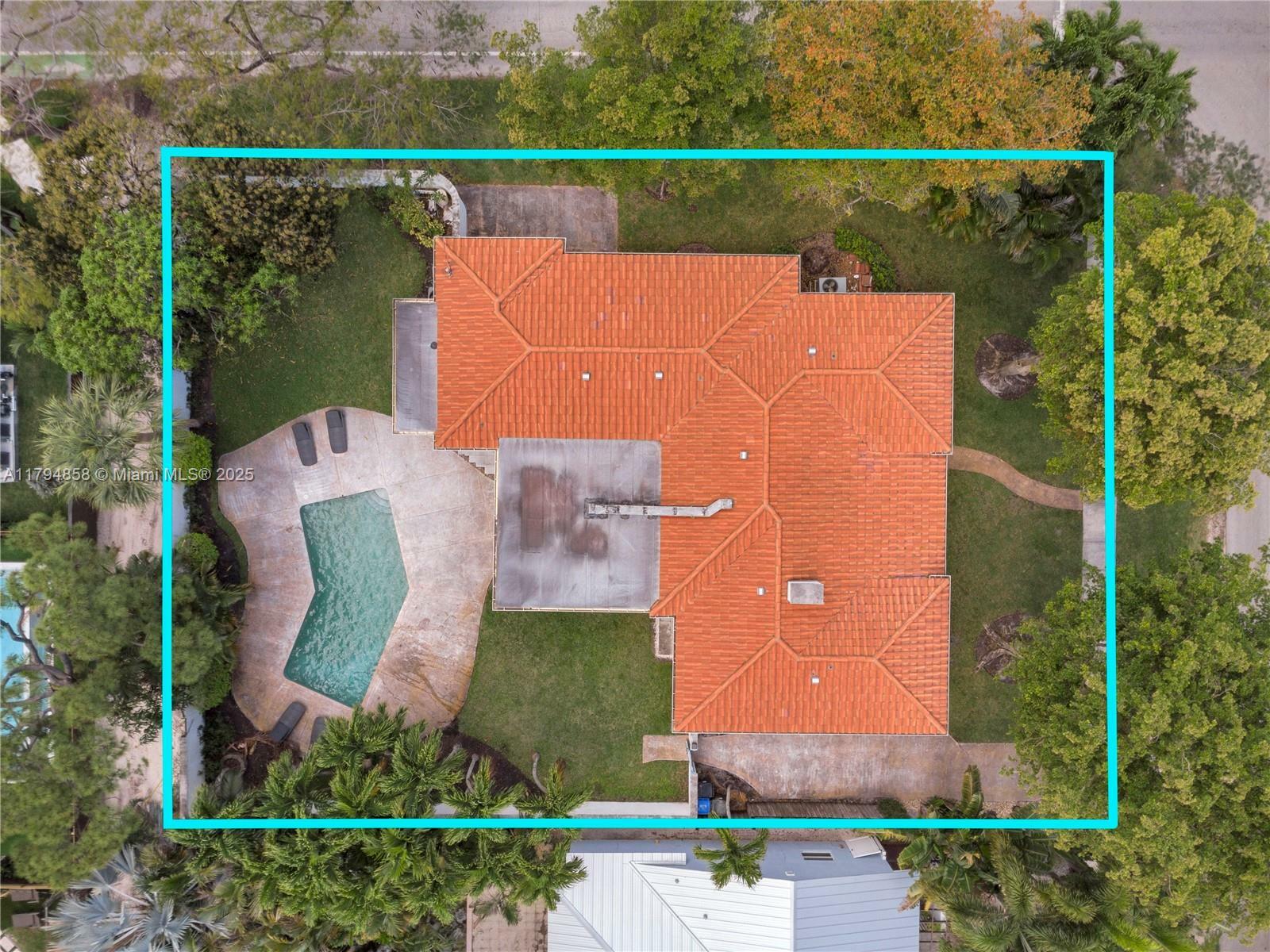 549 NE 12th Ave  Fort Lauderdale FL 33301 photo