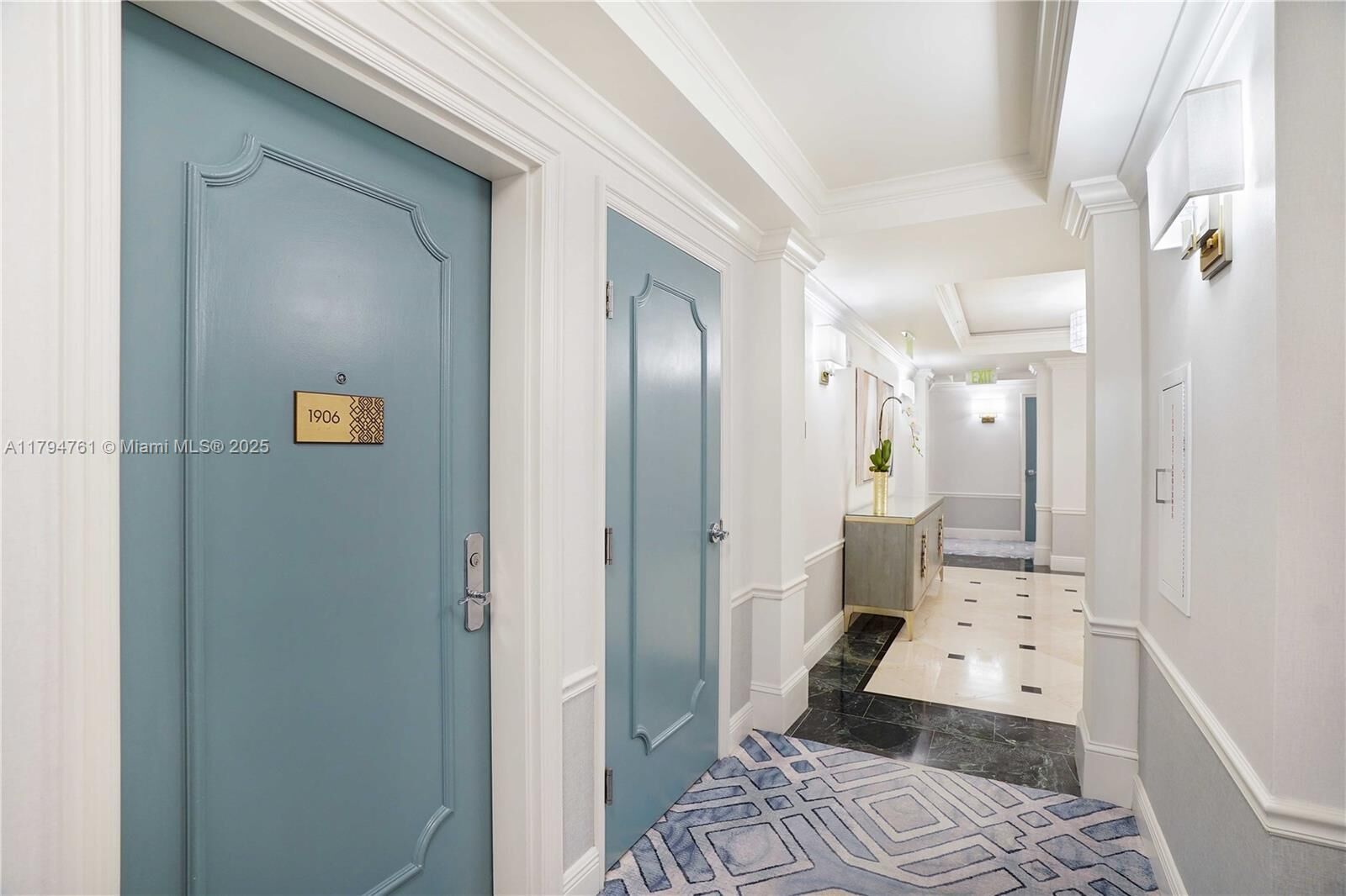 Property Photo:  3350 SW 27th Ave 1906  FL 33133 