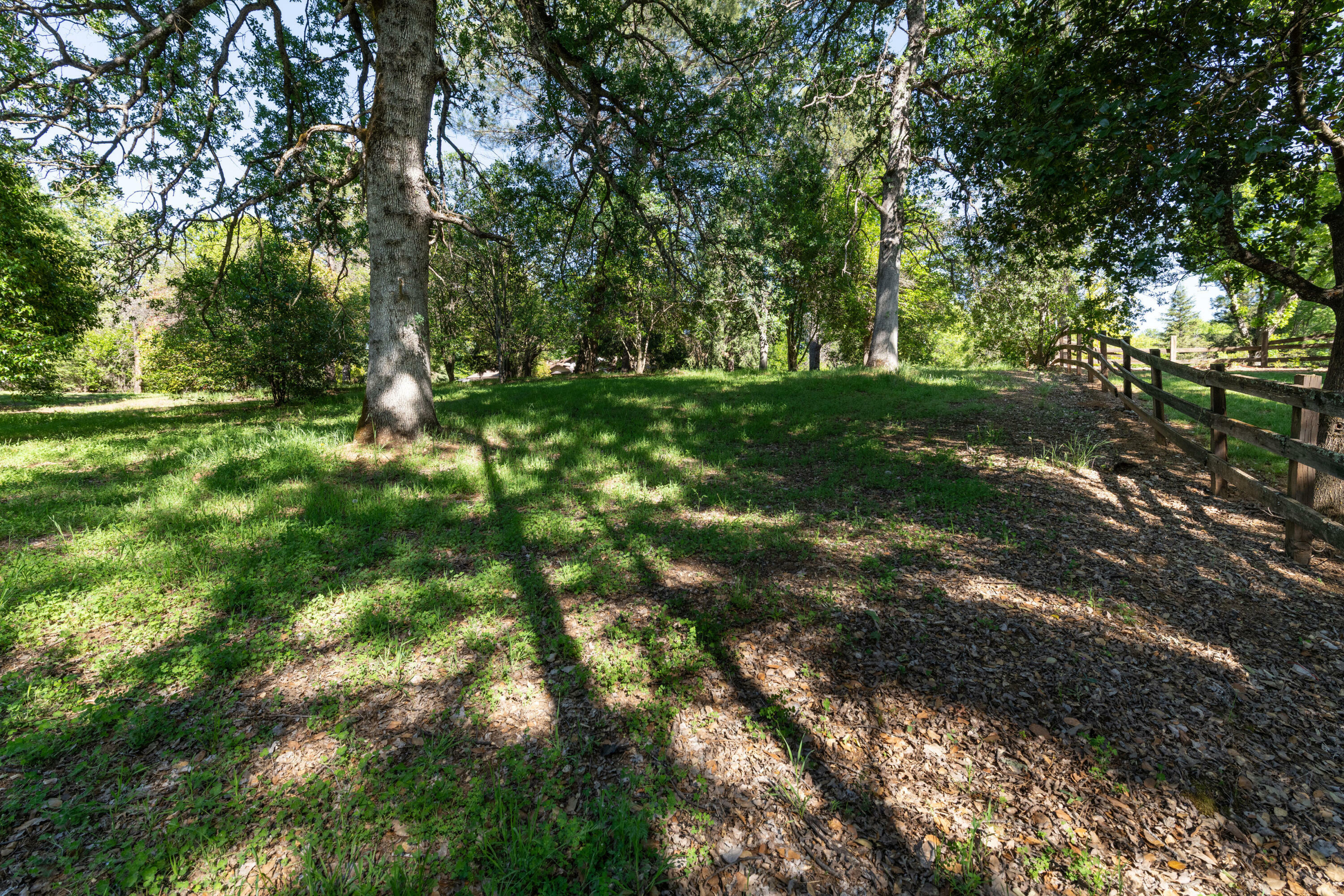 Property Photo: 12723 Old Oregon Trail CA 96003