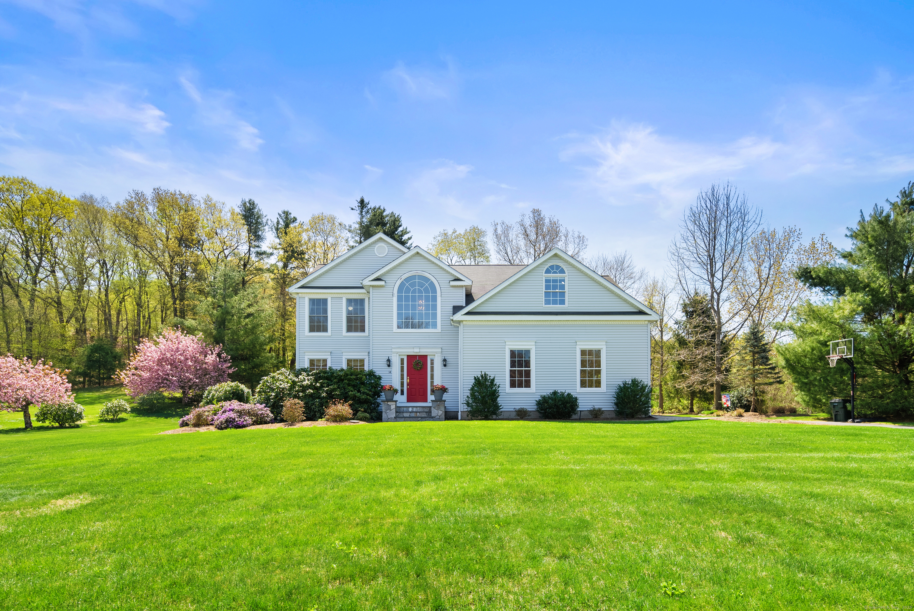 Property Photo: 14 Rachel Ann Court CT 06712