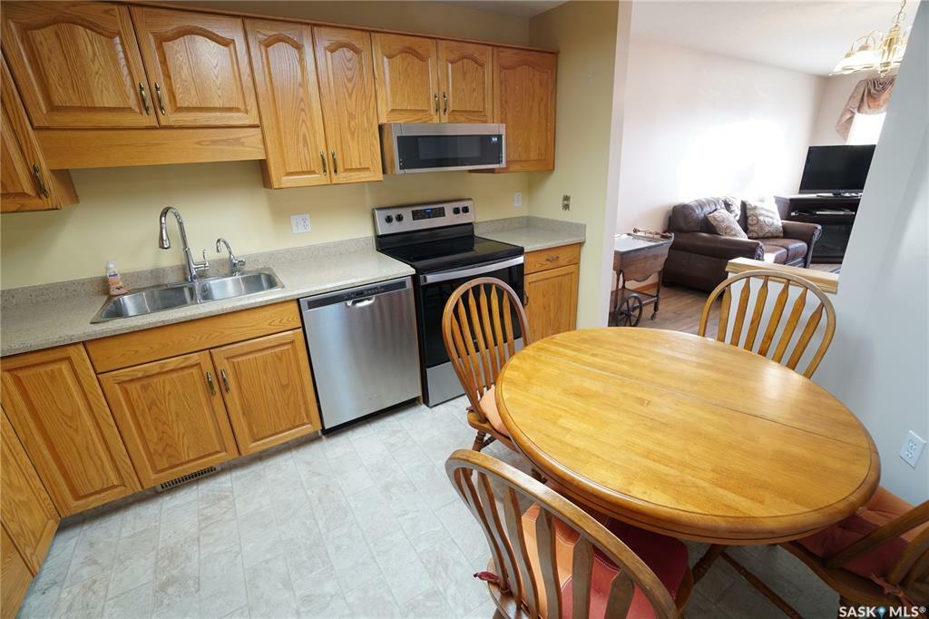 Property Photo: 4025 Hill Avenue 206 SK S4S 0X7