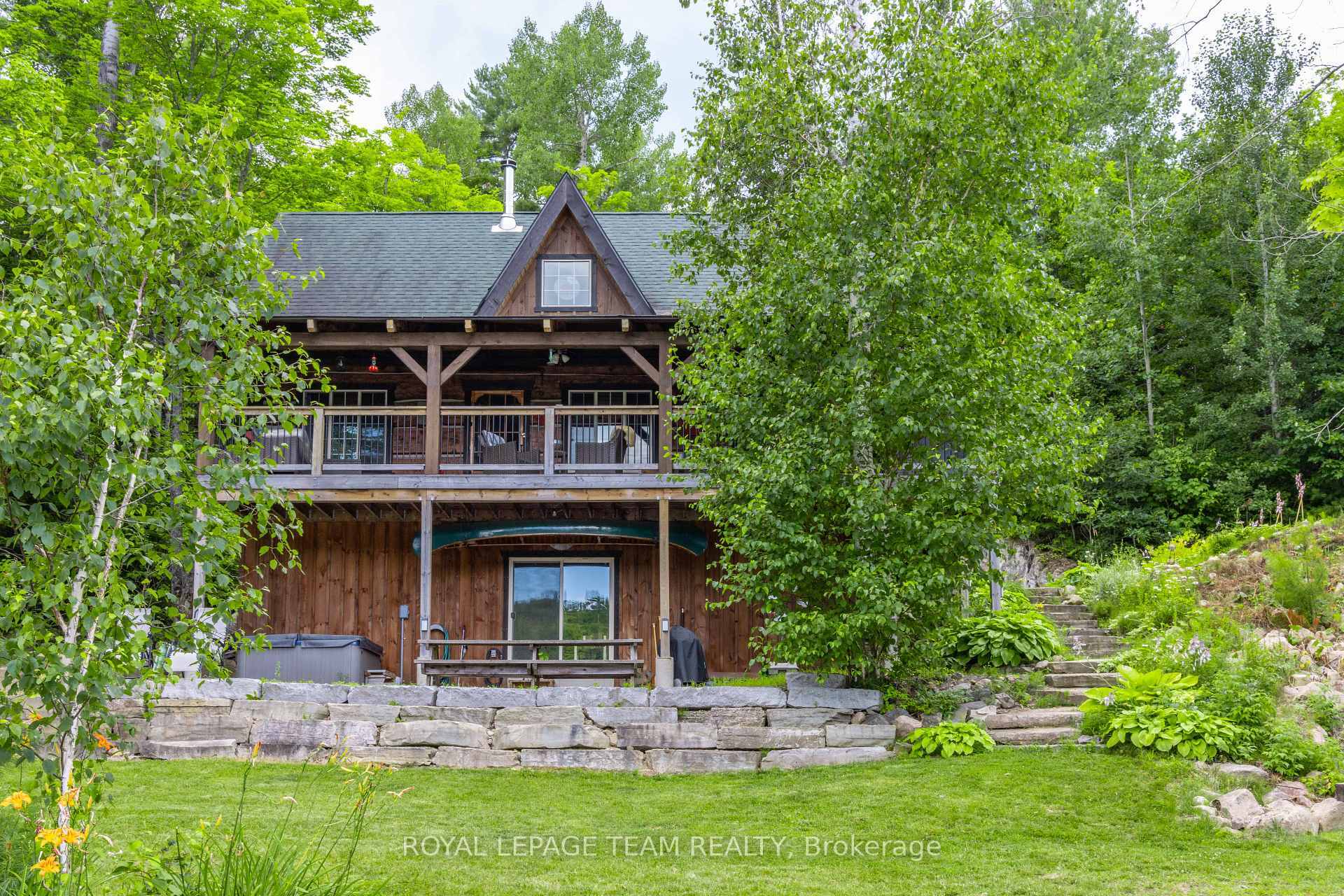 Property Photo: 16 Carson Grove Road ON K0J 1B0