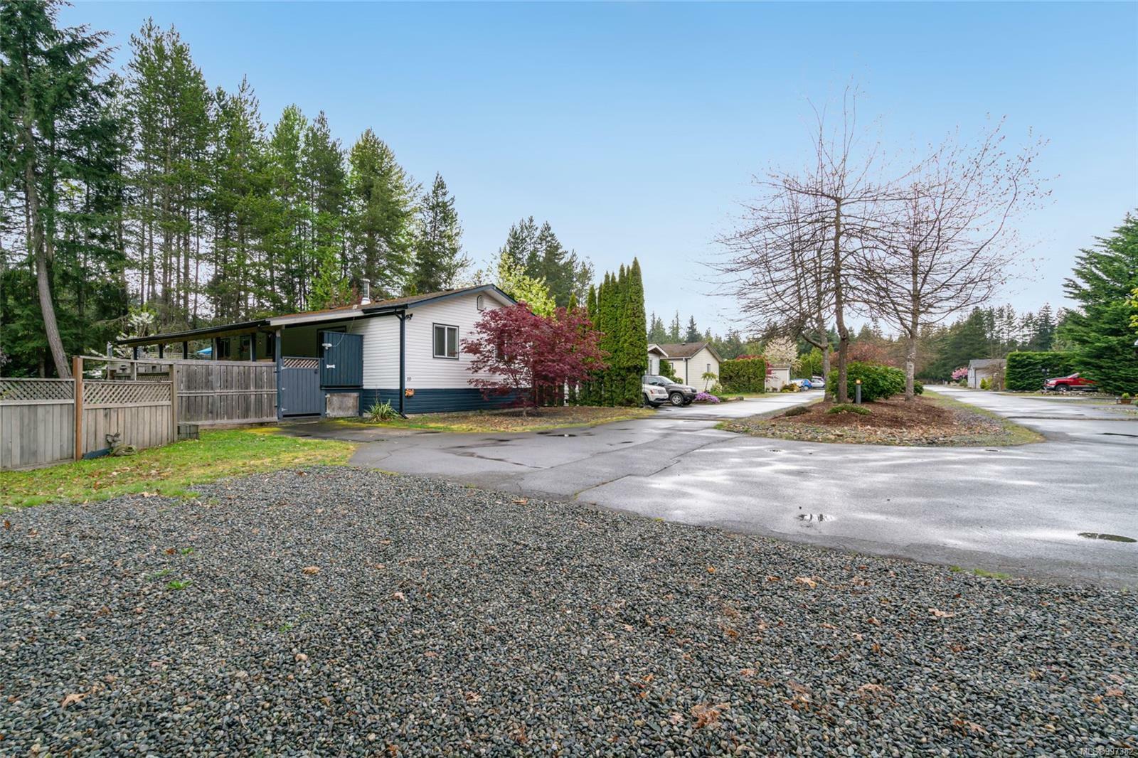 Property Photo: 2100 Errington Rd 10 BC V0R 1V0