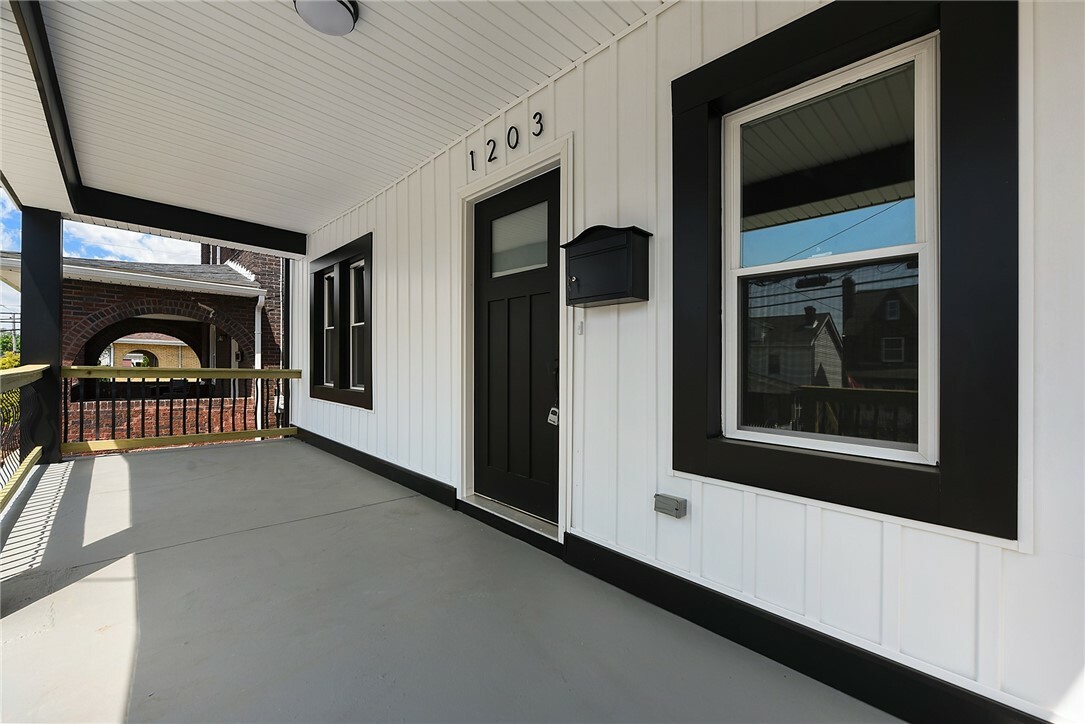 Property Photo: 1203 Berkshire Ave PA 15226