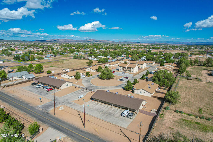 Property Photo:  860 W Road 1 South --  AZ 86323 