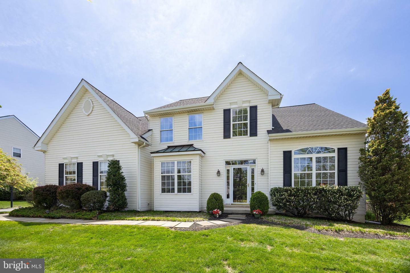 Property Photo:  532 Red Coat Lane  PA 19460 