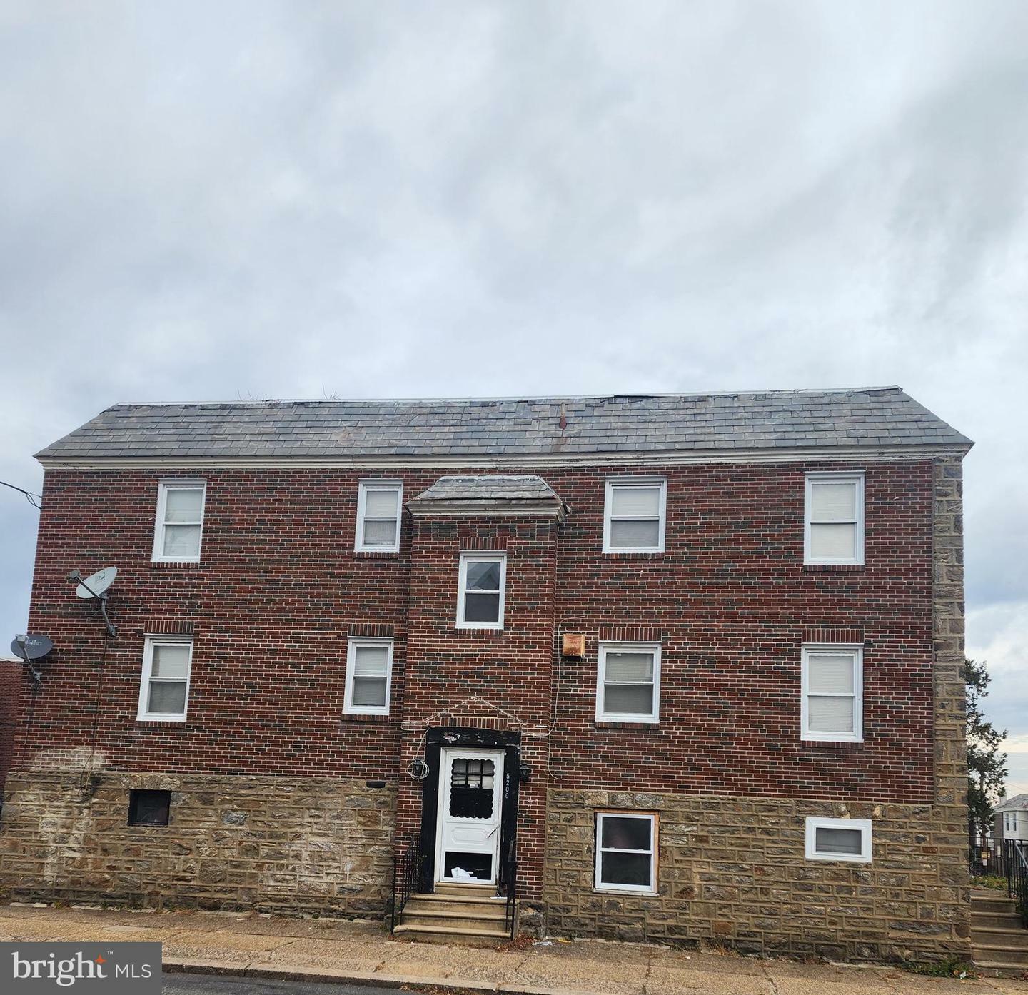 Property Photo: 5200 N. 8th PA 19120