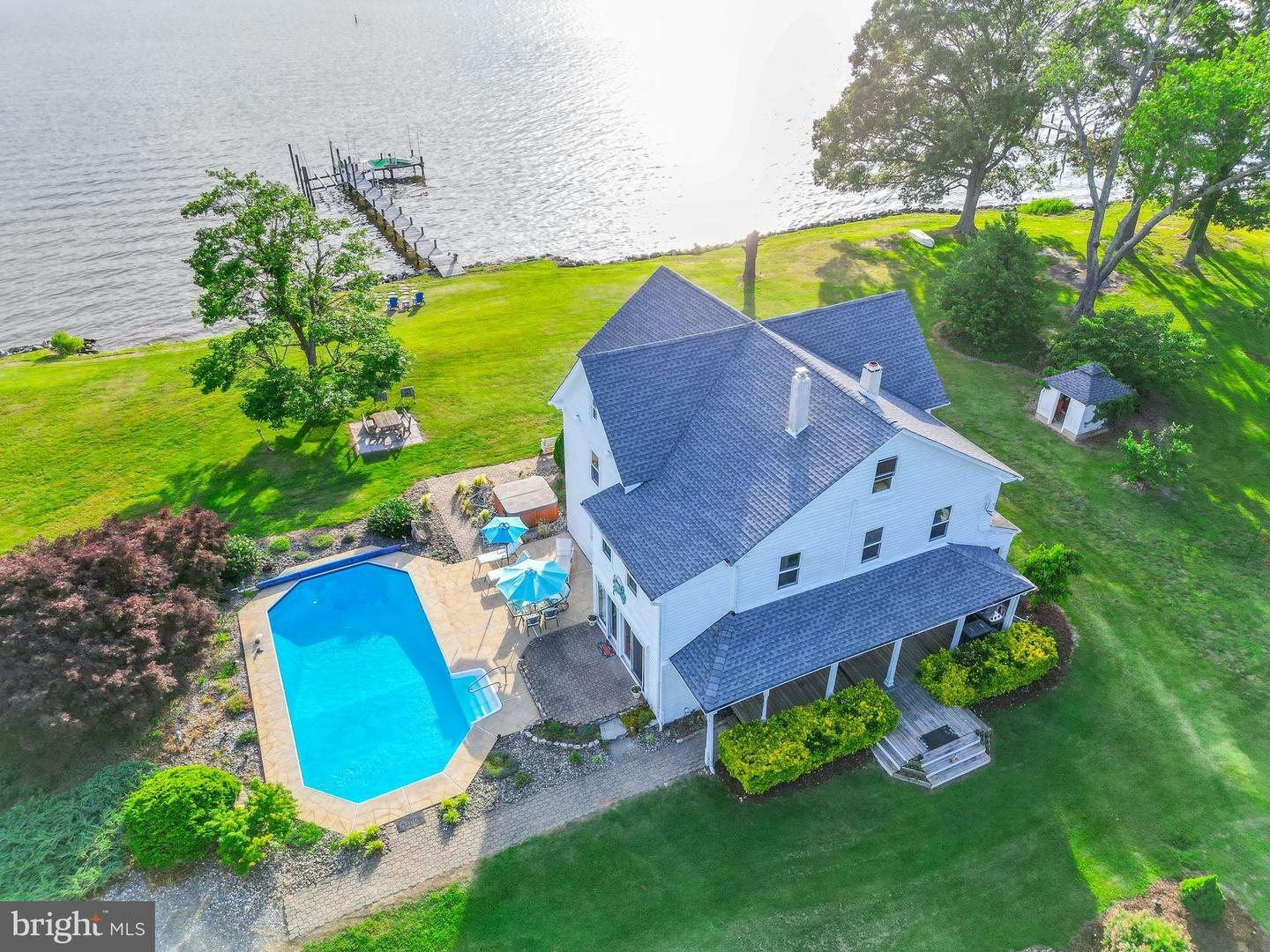 Property Photo: 5365 Buena Vista Road MD 20678