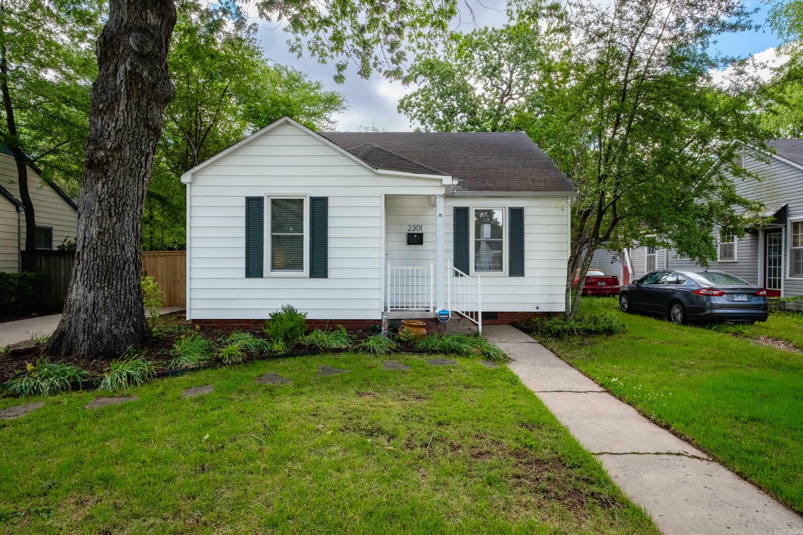 2301 N McKinley Street  Little Rock AR 72207 photo