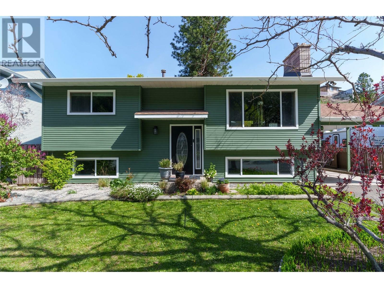 Photo de la propriété: 2666 Qu'Appelle Boulevard BC V2E 2H7