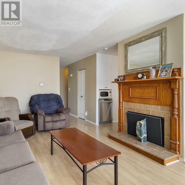 Property Photo: 800 Valhalla Drive Drive 80 BC V2H 1T7