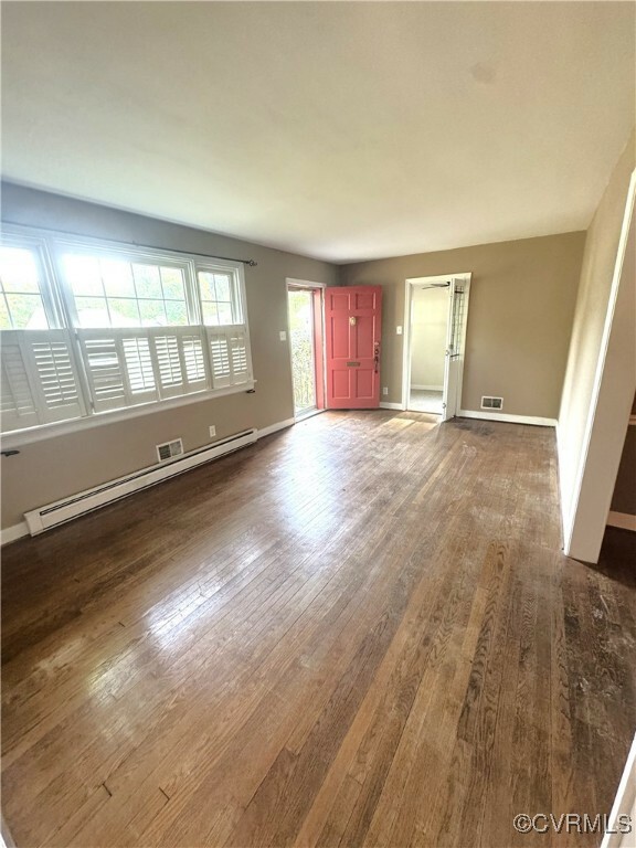 Property Photo: 8709 Avalon Drive VA 23229