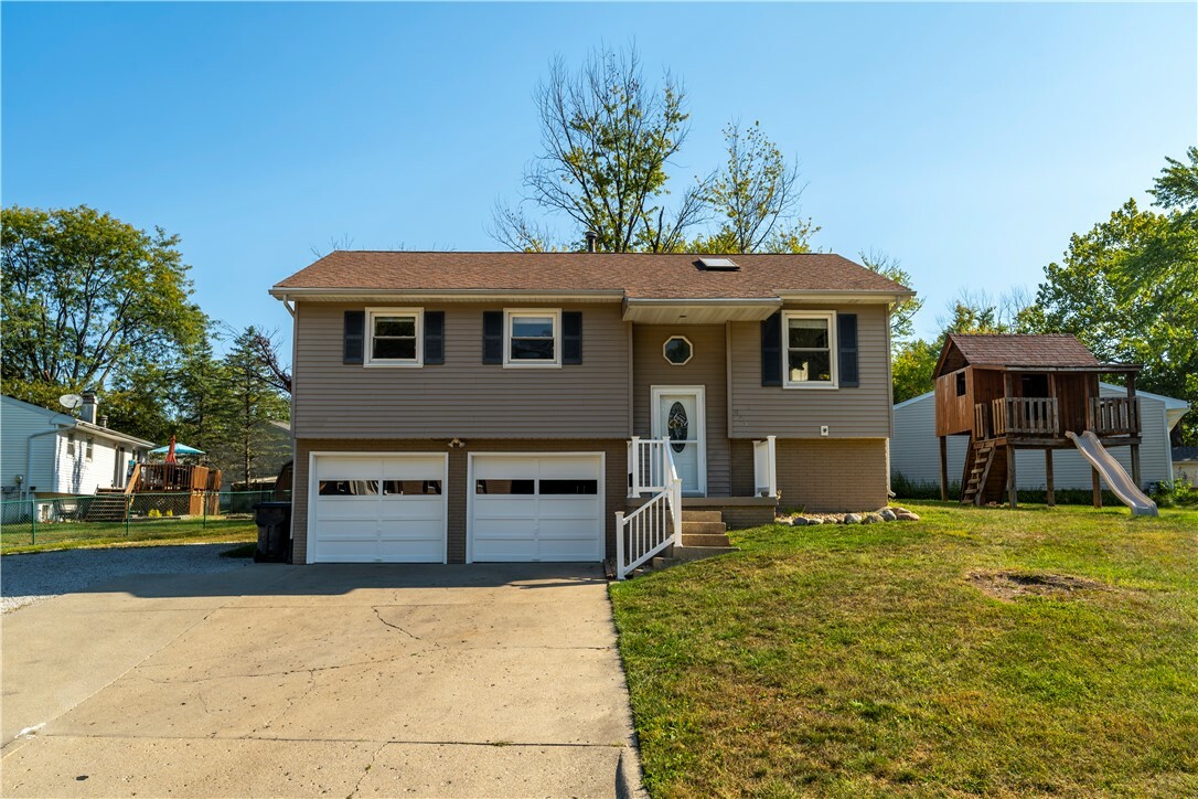 845 N Whitetail Circle  Mt. Zion IL 62549 photo
