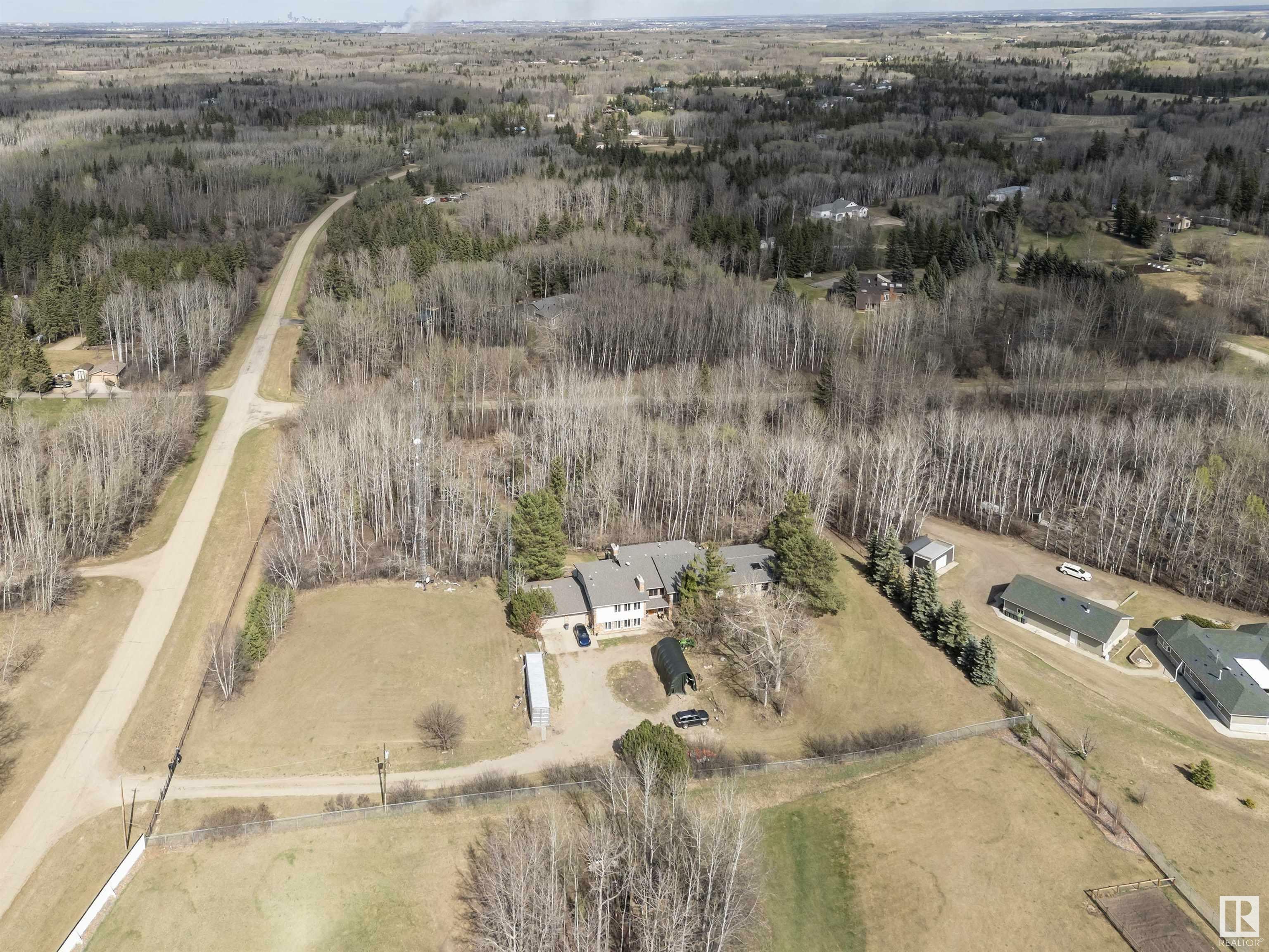 Property Photo: 26120 Twp Road 511 17 AB T7Y 1B8