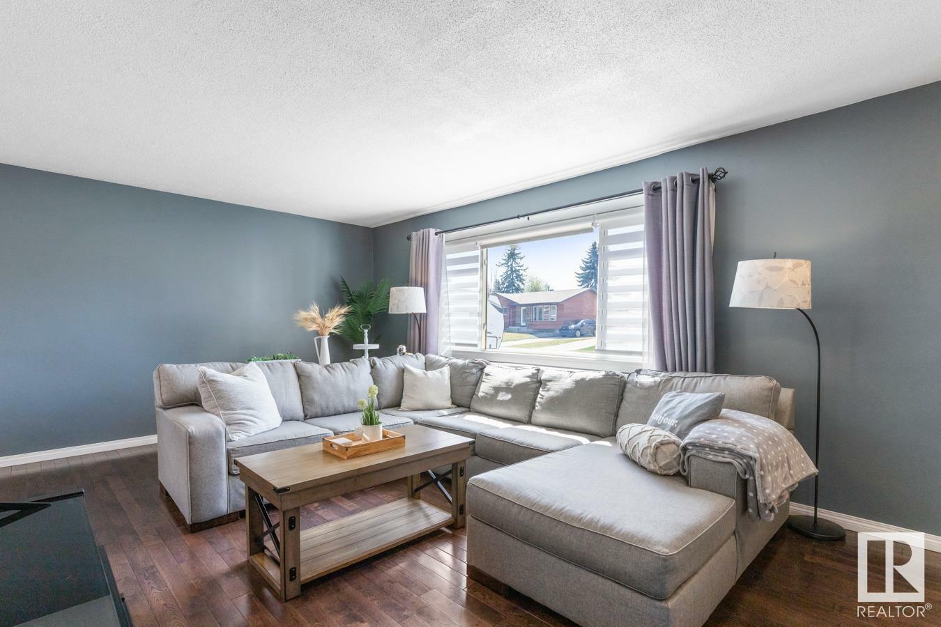 Photo de la propriété: 15 Melrose Crescent AB T8A 3T9
