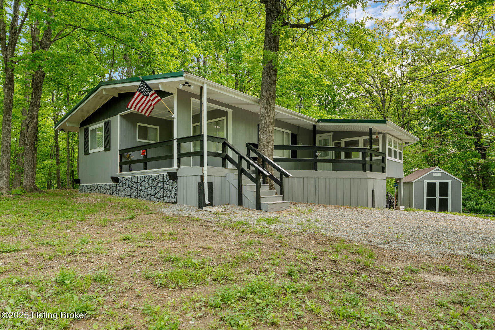Property Photo:  340 Cherry Pass  KY 40051 