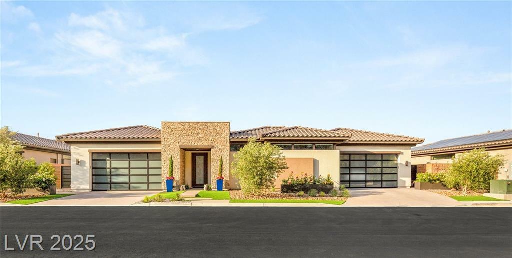 Property Photo: 11152 San Terrazo Place NV 89141