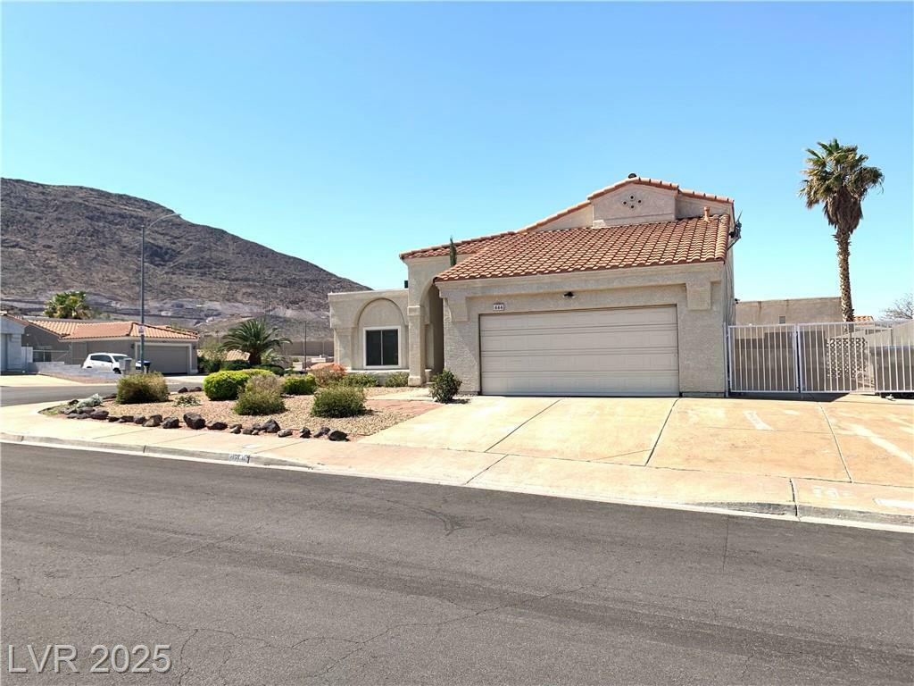 Property Photo: 444 Leighann Road NV 89015
