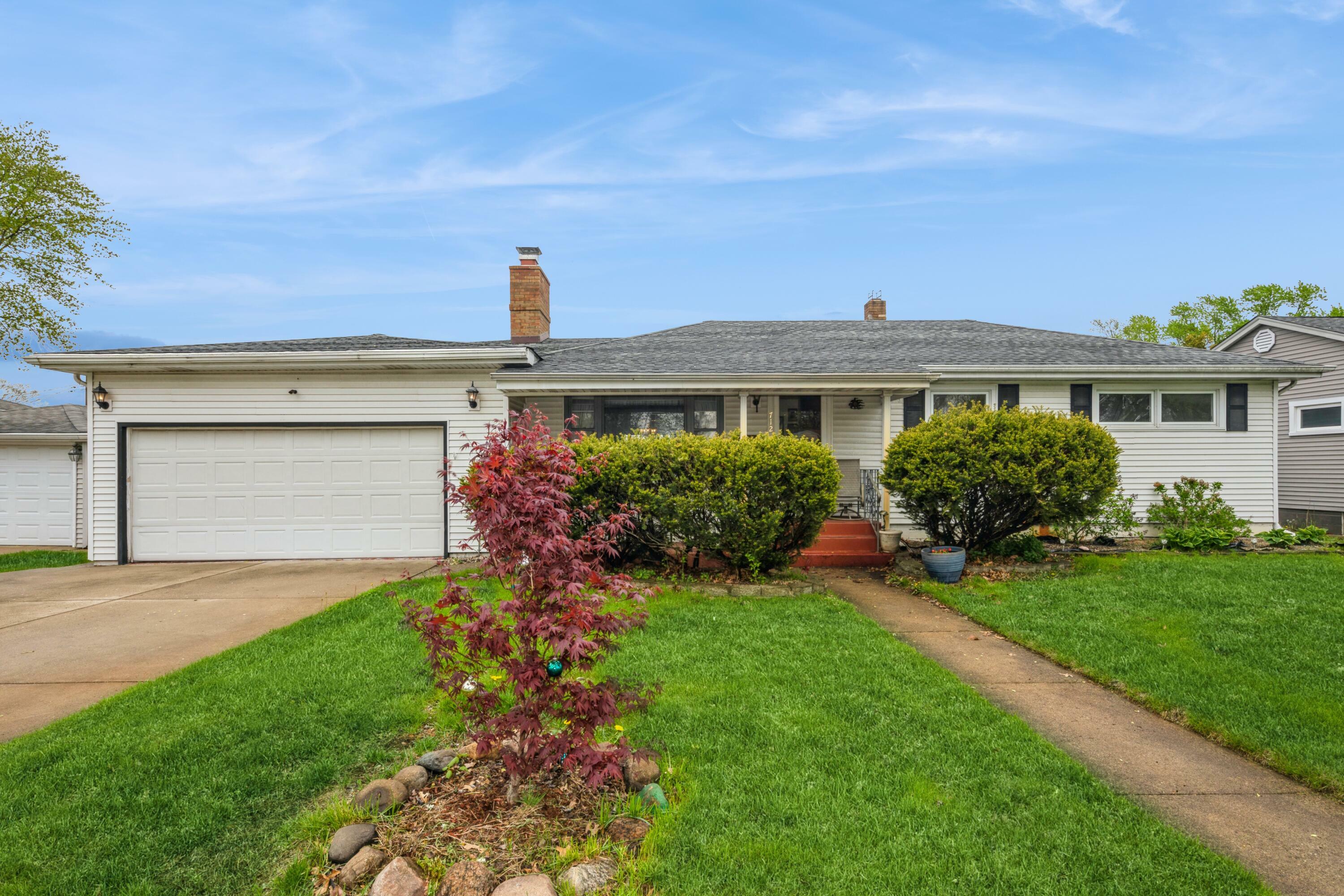 Property Photo: 712 E Elm Street IN 46319