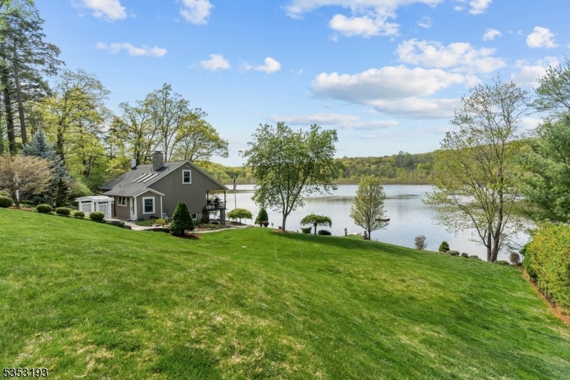 Property Photo: 940 Emmons Ln NJ 07860