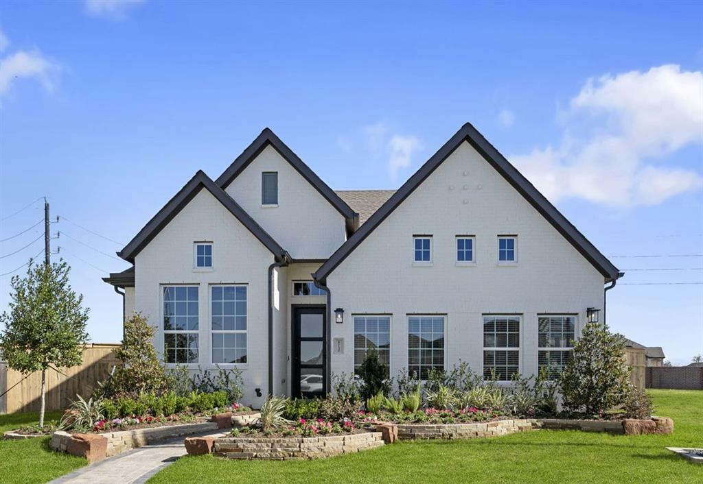 Property Photo: 10906 Crescent Spring Drive TX 77459