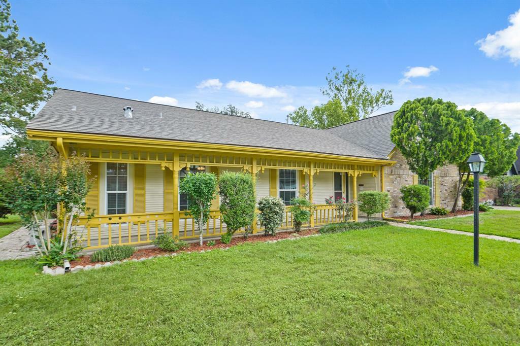 Property Photo: 3935 Salvador Street TX 77504