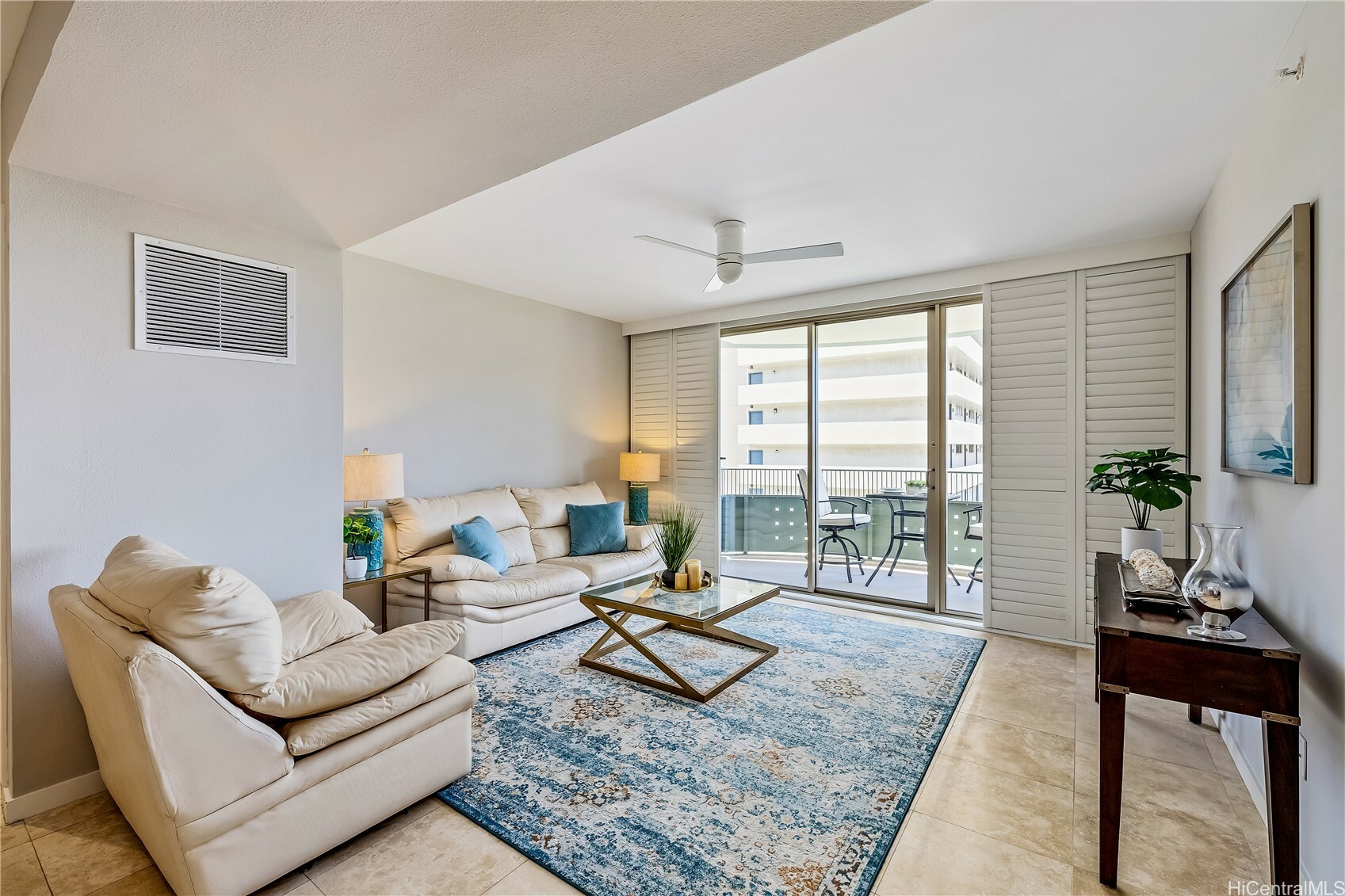 Property Photo: 421 Olohana Street 903 HI 96815