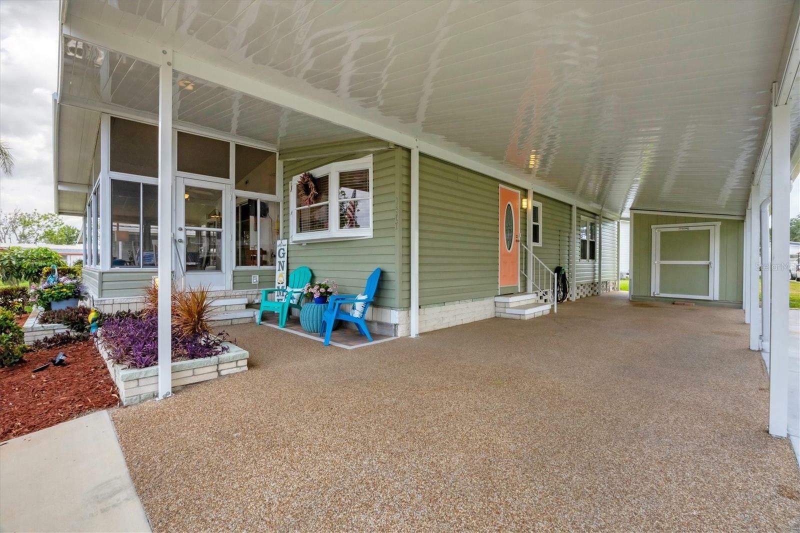 Property Photo: 1507 45th Avenue Drive E FL 34222