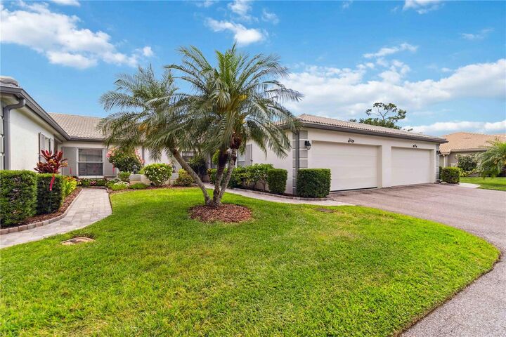 Property Photo: 3130 Ringwood Meadow 44 FL 34235