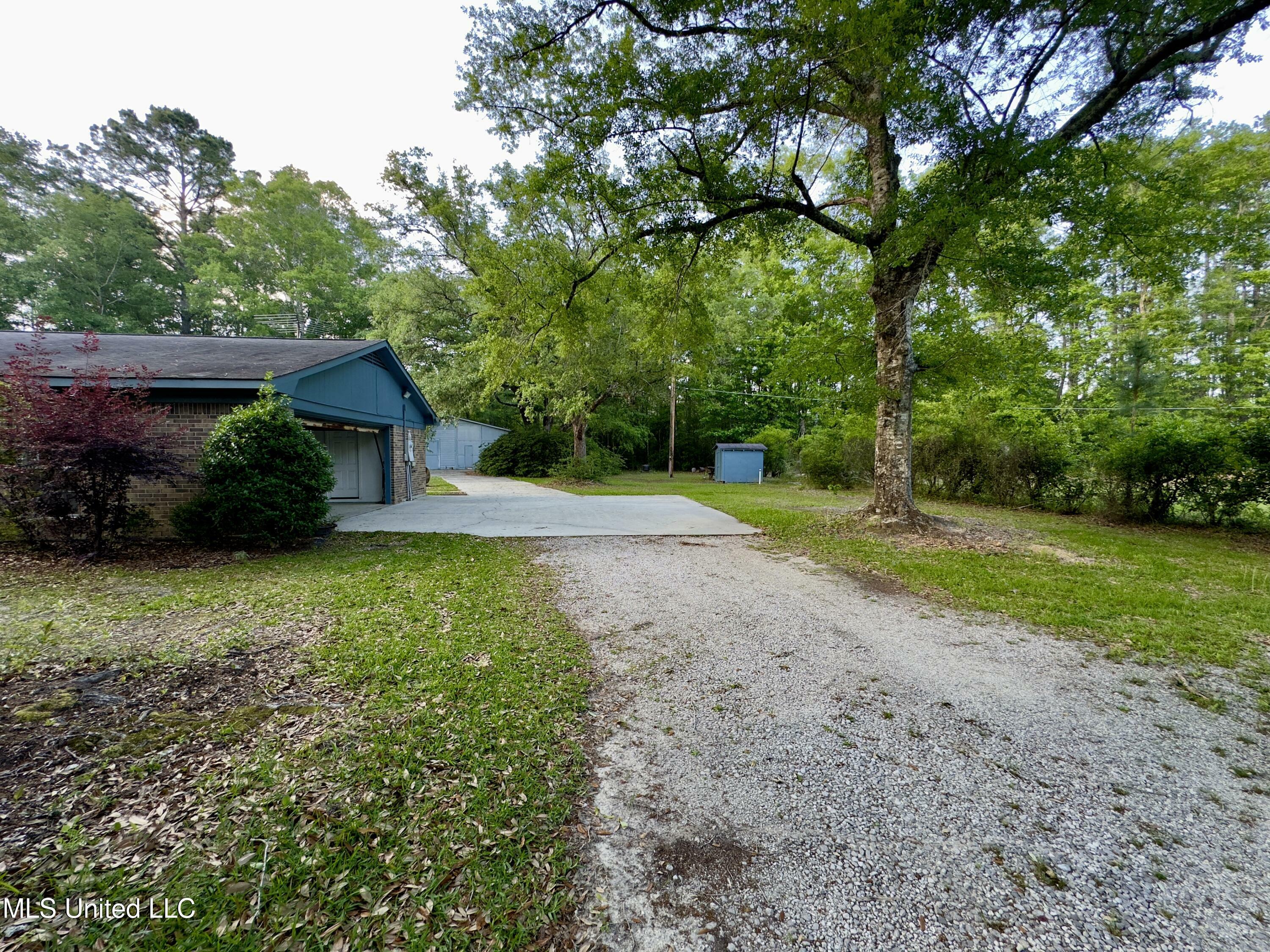 Property Photo: 3427 Jr Davis Road MS 39562