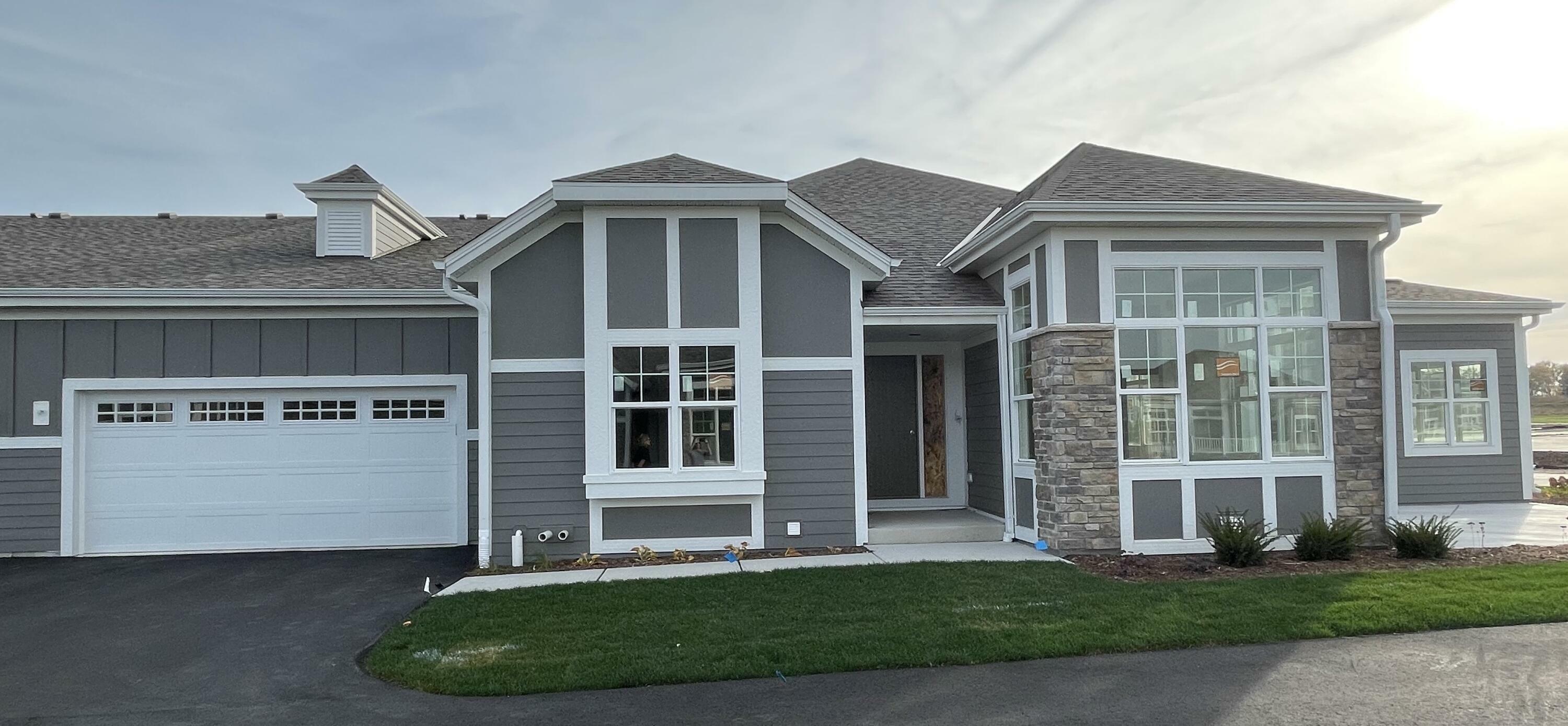 Property Photo: 856 N Verona Cir 19 WI 53024