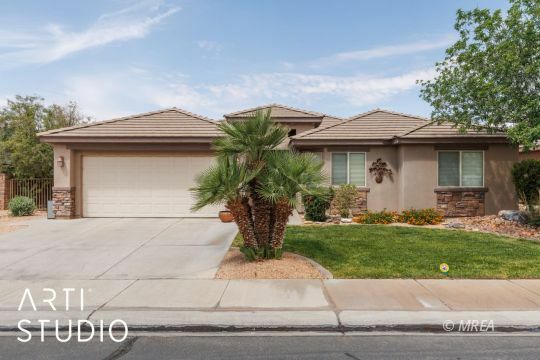 Property Photo: 483 Clark NV 89027