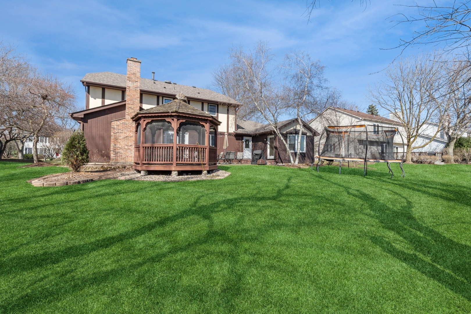 Property Photo: 259 Adler Drive IL 60048