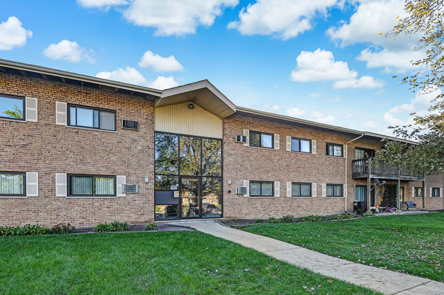Property Photo: 7413 Brookdale Drive 207 IL 60561