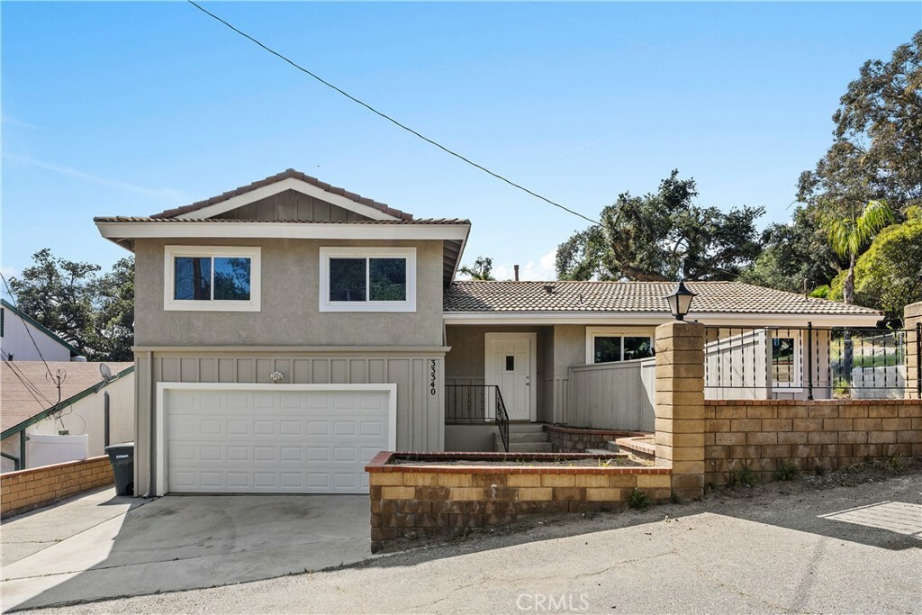 Property Photo: 33340 Gisborne Way CA 92530