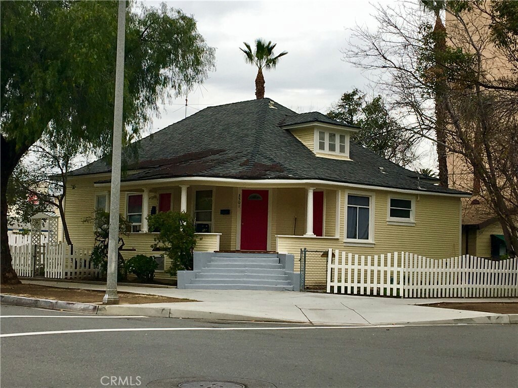 Property Photo:  3499 Lemon Street  CA 92501 
