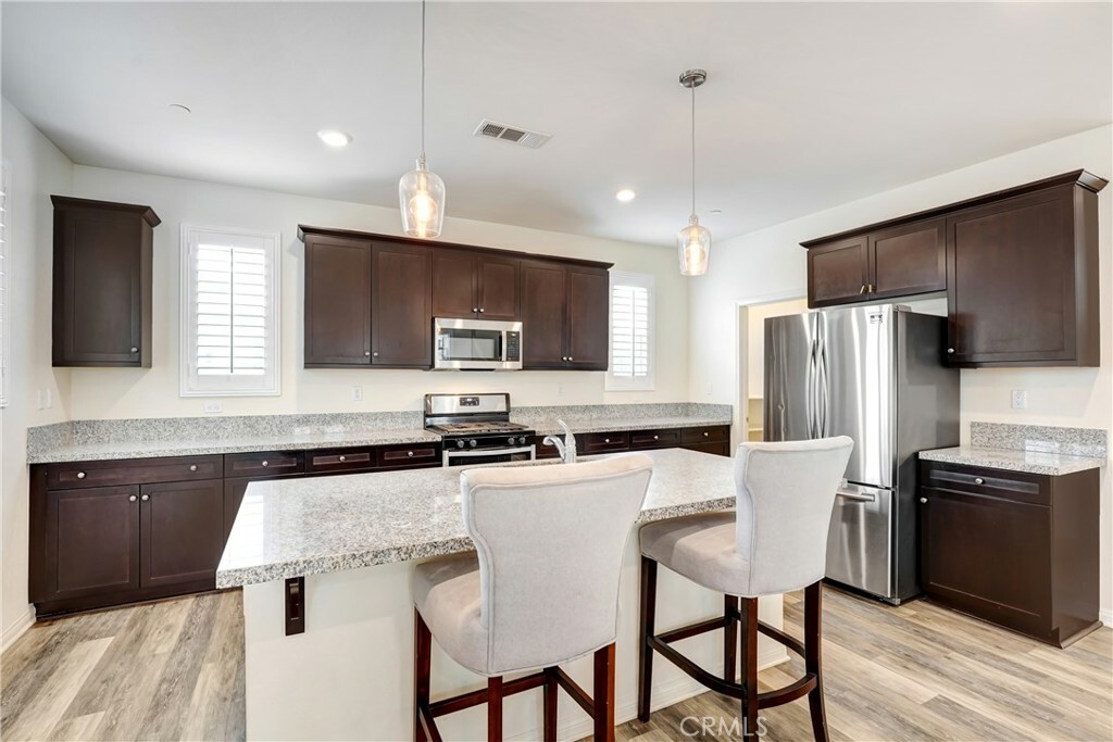Property Photo: 9126 Foster Lane CA 91311