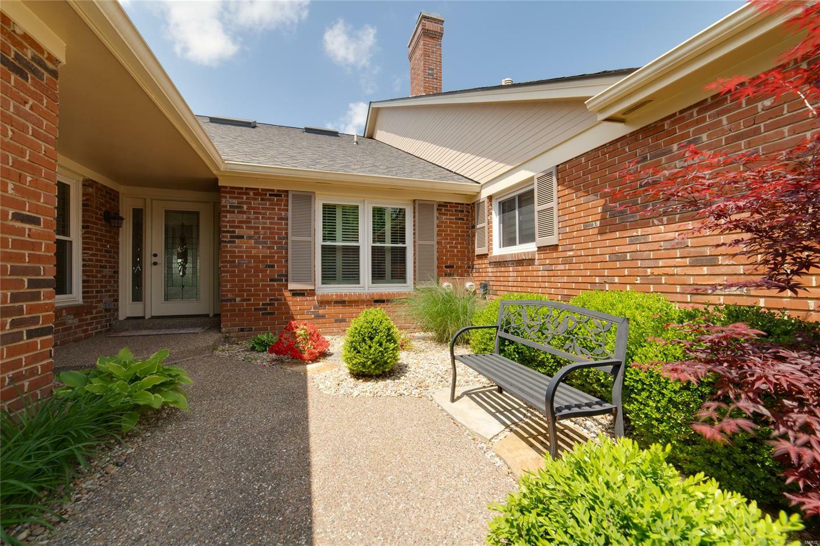 Property Photo: 333 Morristown Court MO 63017